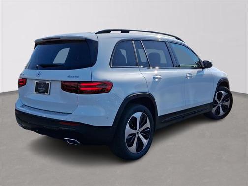 2025 Mercedes-Benz GLB 250 4MATIC