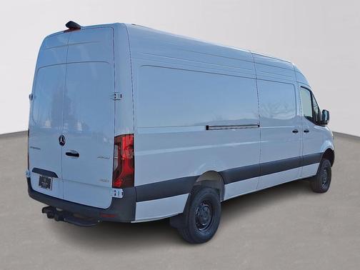 2026 Mercedes-Benz Sprinter 2500 Cargo 170 WB