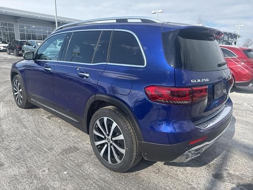 2023 Mercedes-Benz GLB 250 4MATIC