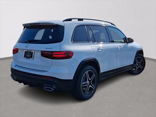 2025 Mercedes-Benz GLB 250 4MATIC
