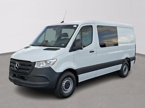 2025 Mercedes-Benz Sprinter 2500 Cargo 144 WB
