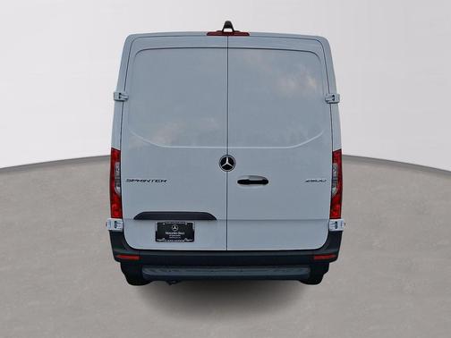 2025 Mercedes-Benz Sprinter 2500 Cargo 144 WB