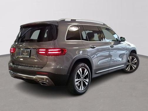 2026 Mercedes-Benz GLB 250 4MATIC