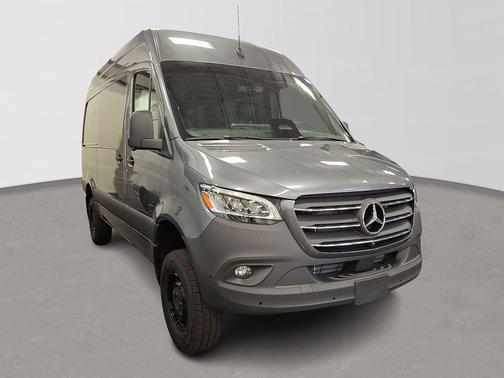 2025 Mercedes-Benz Sprinter 2500 Standard Roof