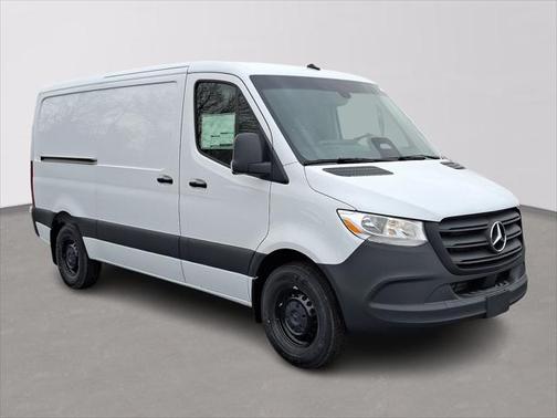 2025 Mercedes-Benz Sprinter 2500 Standard Roof