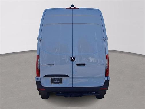 2025 Mercedes-Benz Sprinter 2500 Standard Roof