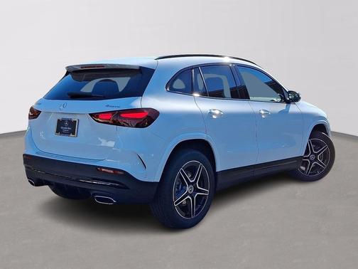 2026 Mercedes-Benz GLA 250 4MATIC