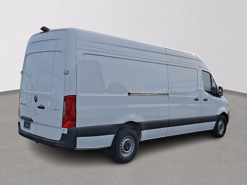 2025 Mercedes-Benz Sprinter 2500 High Roof