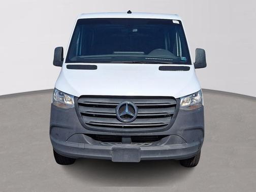 2022 Mercedes-Benz Sprinter 2500 Cargo 144 WB
