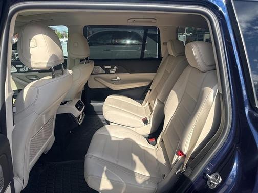 2022 Mercedes-Benz GLS 450 4MATIC