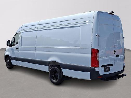 2024 Mercedes-Benz Sprinter 3500XD High Roof