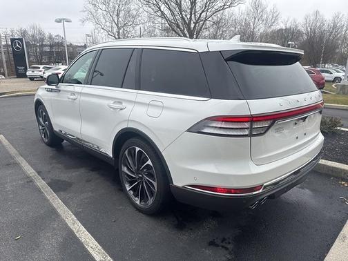 2022 Lincoln Aviator Reserve