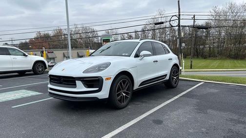 2022 Porsche Macan S