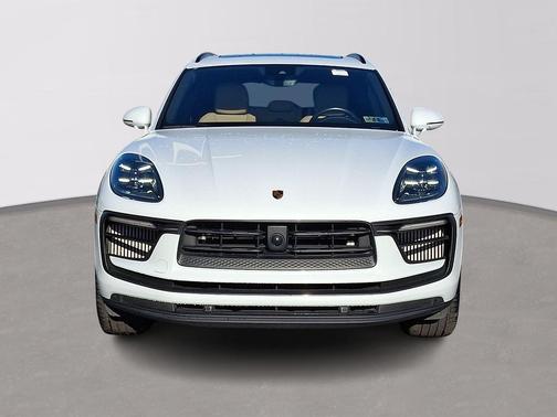 2022 Porsche Macan S
