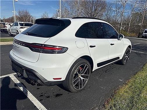 2022 Porsche Macan S