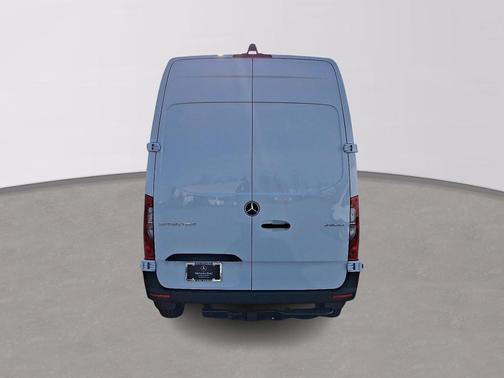 2026 Mercedes-Benz Sprinter 2500 Standard Roof 4-Cyl Diesel