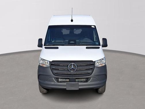 2026 Mercedes-Benz Sprinter 2500 Standard Roof 4-Cyl Diesel