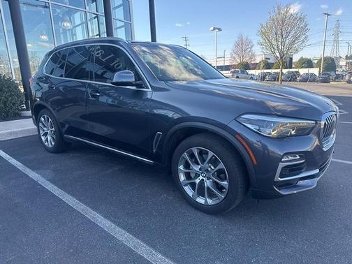 Gray Metallic 2019 BMW X5 xDrive40i