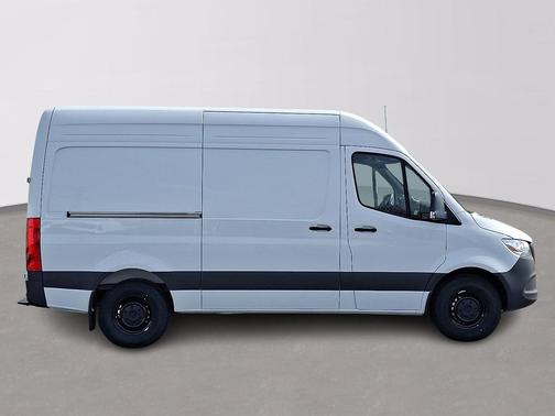 2024 Mercedes-Benz Sprinter 2500 Standard Roof