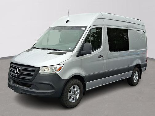 Iridium Silver 2023 Mercedes-Benz Sprinter 2500 Standard Roof