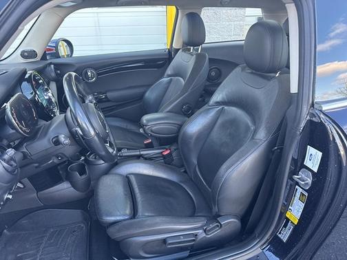 2022 MINI Hardtop Cooper S