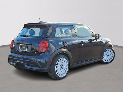 2022 MINI Hardtop Cooper S