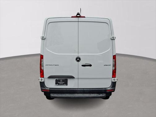 2023 Mercedes-Benz Sprinter 2500 Standard Roof