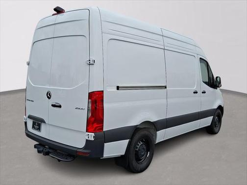 2025 Mercedes-Benz Sprinter 2500 Standard Roof