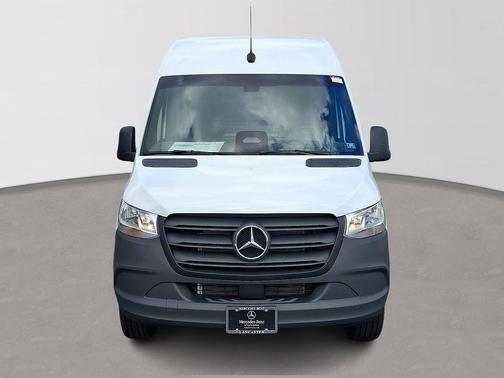 2025 Mercedes-Benz Sprinter 2500 Standard Roof