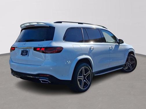 2026 Mercedes-Benz GLS 450 4MATIC