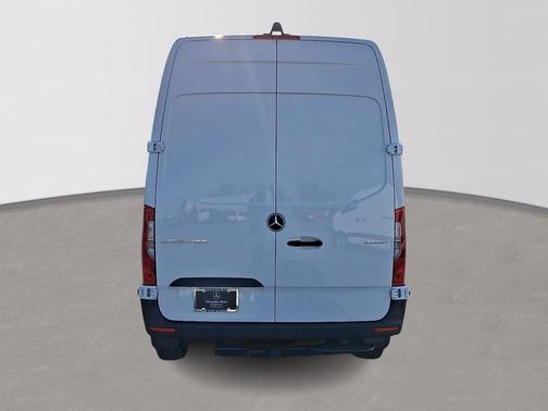 2026 Mercedes-Benz Sprinter 2500 Cargo 144 WB