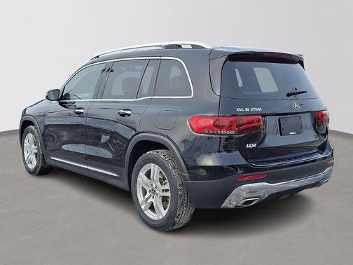 2022 Mercedes-Benz GLB 250 4MATIC