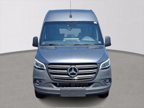 2024 Mercedes-Benz Sprinter 2500 Standard Roof