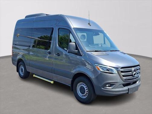 2024 Mercedes-Benz Sprinter 2500 Standard Roof