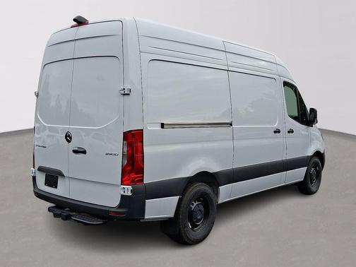 2025 Mercedes-Benz Sprinter 2500 Standard Roof
