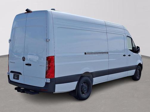 2024 Mercedes-Benz Sprinter 2500 Cargo 170 WB