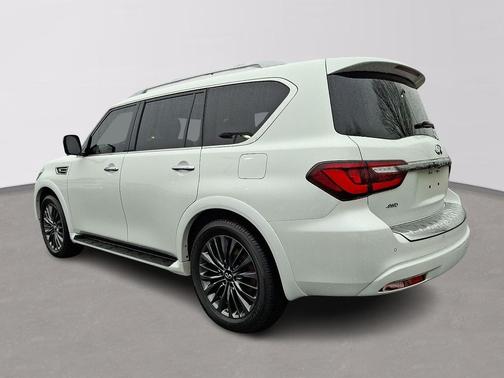 2024 INFINITI QX80 PREMIUM SELECT AWD