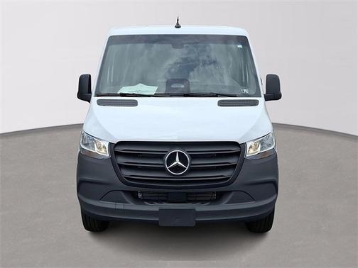 2025 Mercedes-Benz Sprinter 2500 Standard Roof