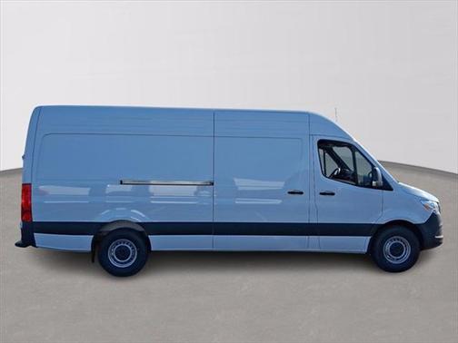 2025 Mercedes-Benz Sprinter 2500 High Roof