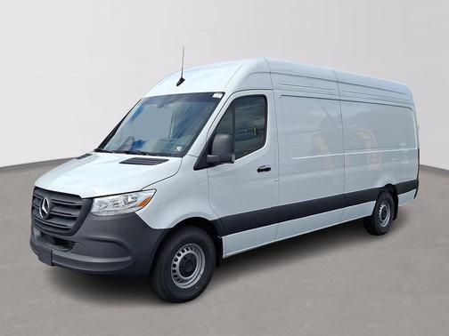 2025 Mercedes-Benz Sprinter 2500 High Roof