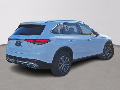 2026 Mercedes-Benz GLC 300 4MATIC