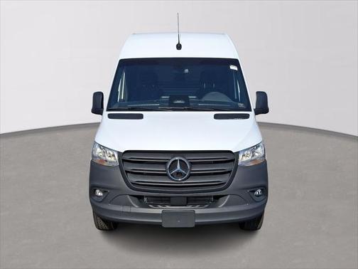 2025 Mercedes-Benz Sprinter 2500 High Roof