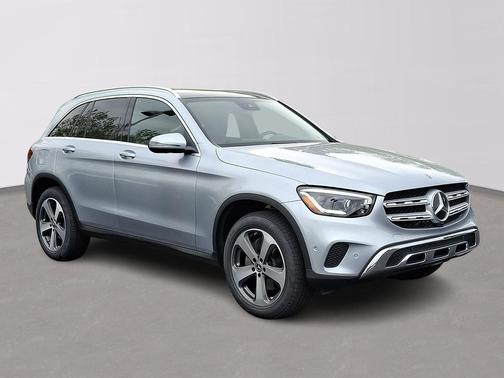 Cirrus Silver Metallic 2022 Mercedes-Benz GLC 300 4MATIC