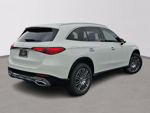 2026 Mercedes-Benz GLC 300 4MATIC