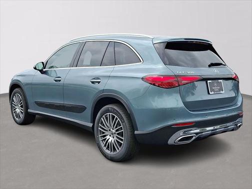 2025 Mercedes-Benz GLC 300 4MATIC
