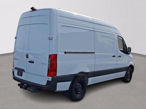 2024 Mercedes-Benz Sprinter 2500 Standard Roof