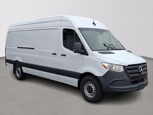 2025 Mercedes-Benz Sprinter 2500 High Roof