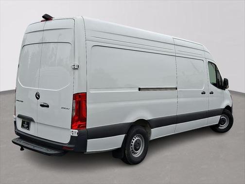 2025 Mercedes-Benz Sprinter 2500 High Roof