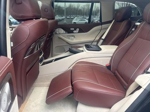 2022 Mercedes-Benz Maybach GLS 600 4MATIC