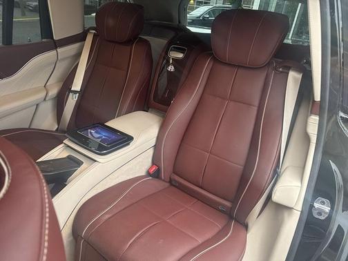 2022 Mercedes-Benz Maybach GLS 600 4MATIC